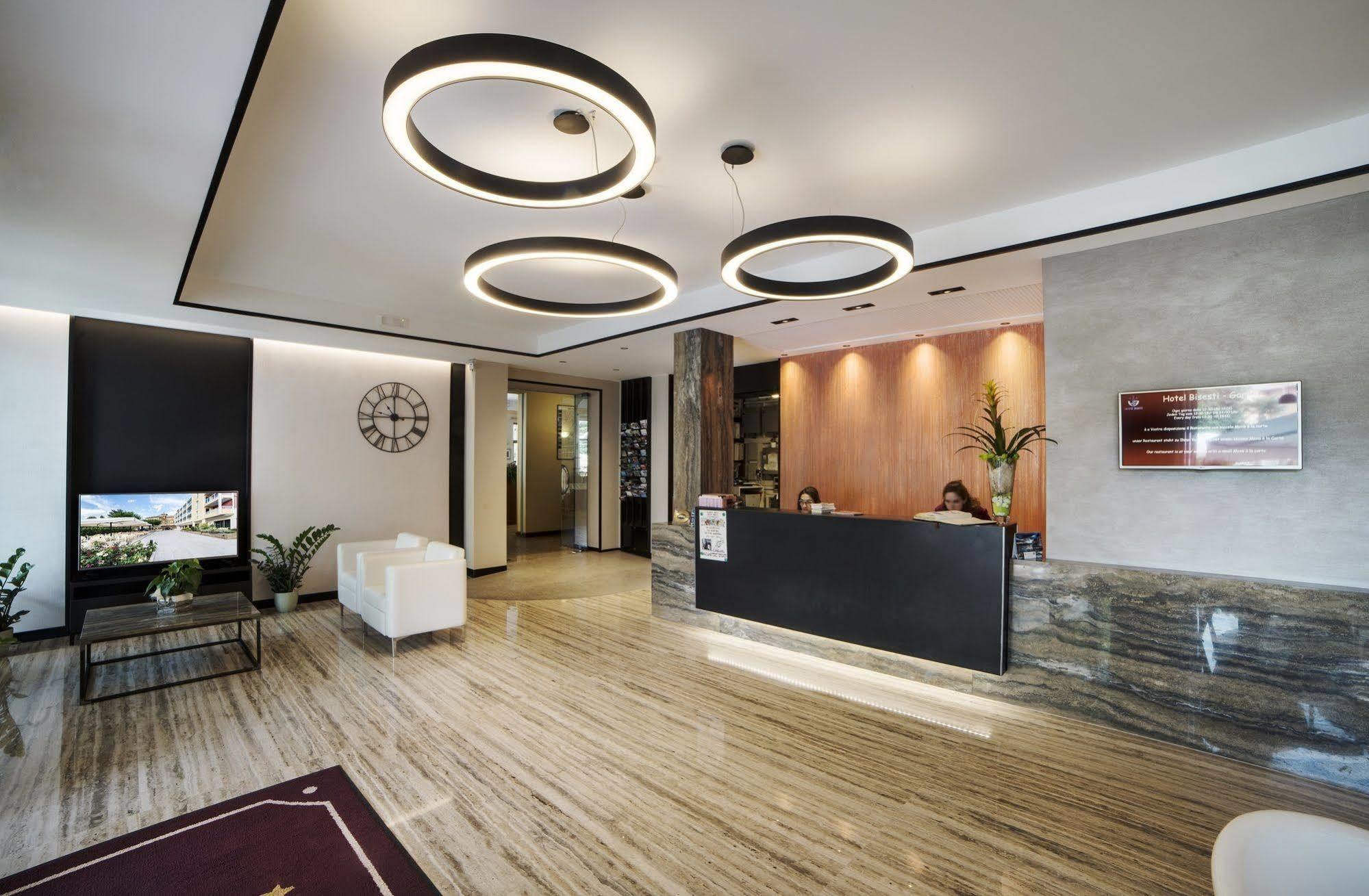 Bisesti ***s Hotel 3*