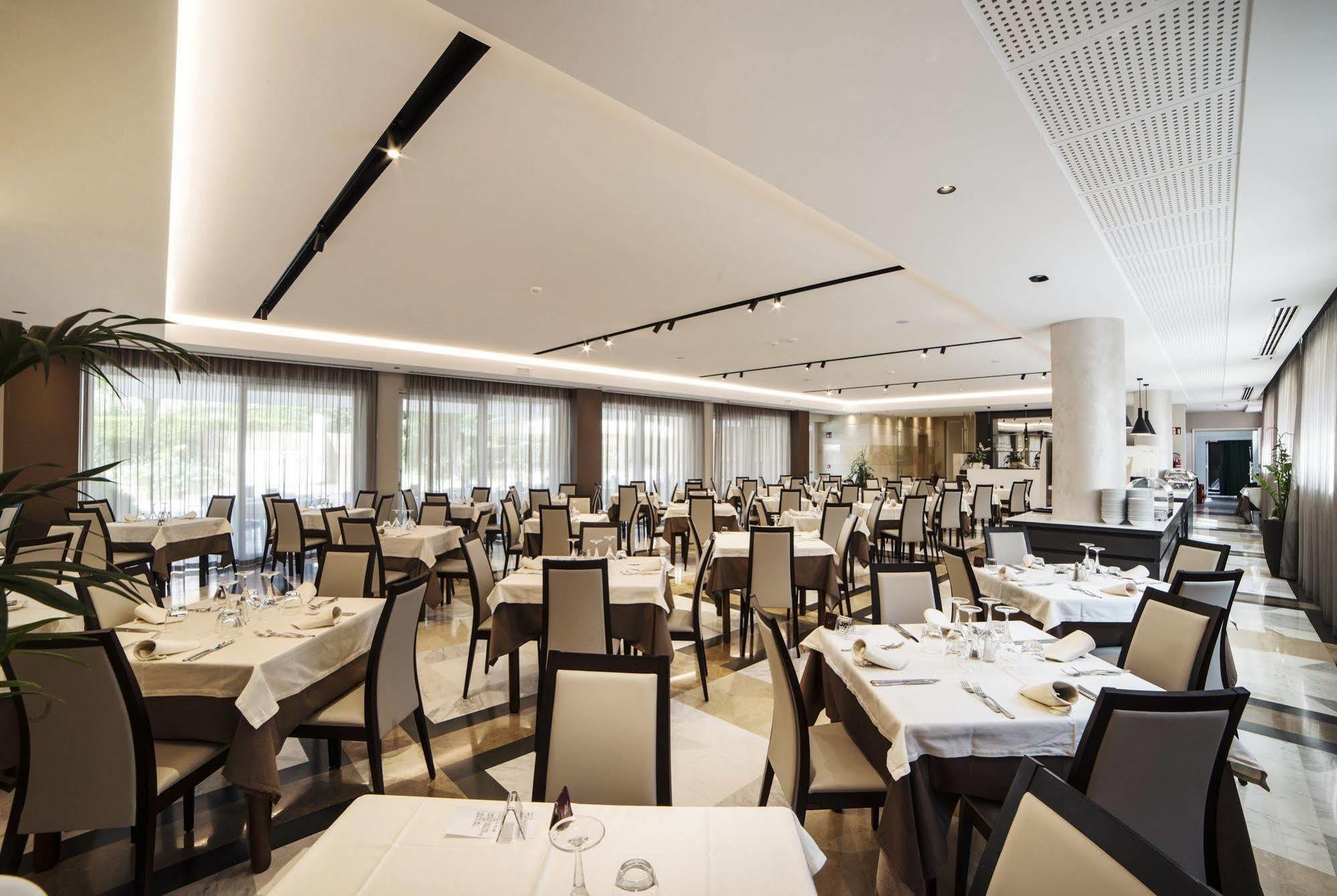 Bisesti ***s Hotel Garde